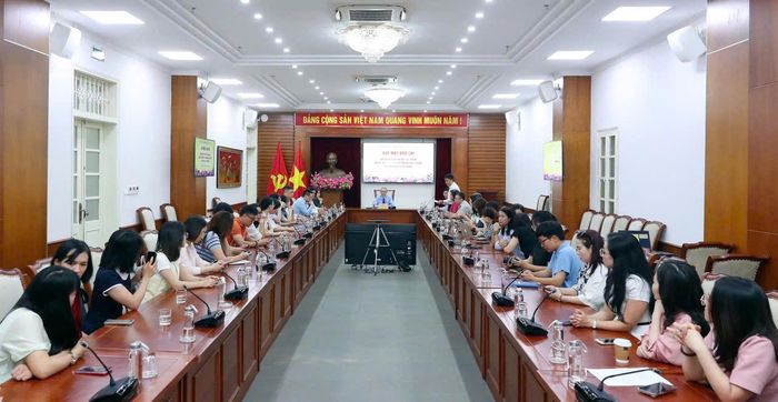 Toàn cảnh buổi gặp mặt báo chí nhân kỷ niệm 101 năm Ngày Báo chí Cách mạng Việt Nam (21.6.1925 - 21.6.2026)