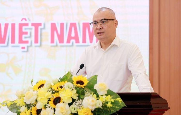  Bí thư Tỉnh ủy Phú Thọ Phạm Đại Dương chia sẻ đến đội ngũ người làm báo nhiều thông tin về kết quả phát triển kinh tế - xã hội của địa phương sau một năm hợp nhất. Ảnh: Lương Giang 