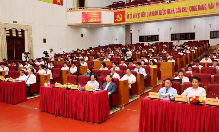 Các đại biểu tham dự kỳ họp