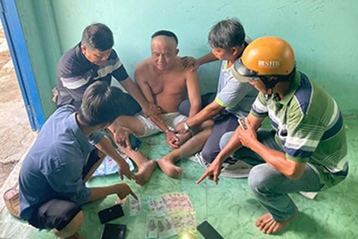 Đối tượng bị bắt. Ảnh Dân trí