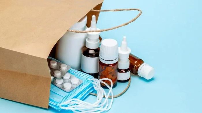 Một số loại thuốc khi uống có thể khiến da dễ bắt nắng