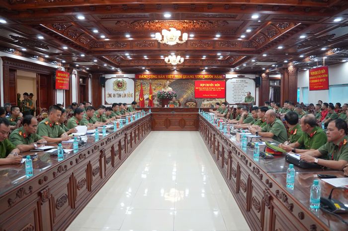 Quang cảnh chương trình