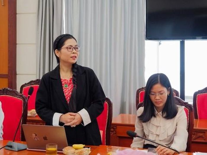 TS Bùi Thu Hằng, Giám đốc Trung tâm Thông tin, Thư viện và Bảo tàng, phát biểu