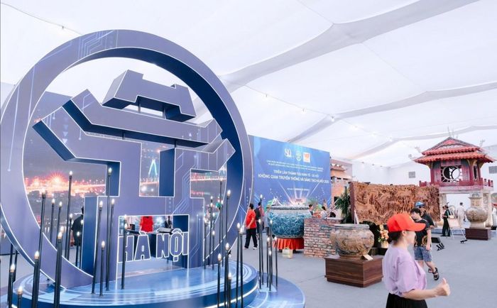 Hà Nội sẽ triển khai đồng bộ ba cơ chế đặc thù nhằm thúc đẩy khoa học công nghệ, đổi mới sáng tạo và chuyển đổi số.