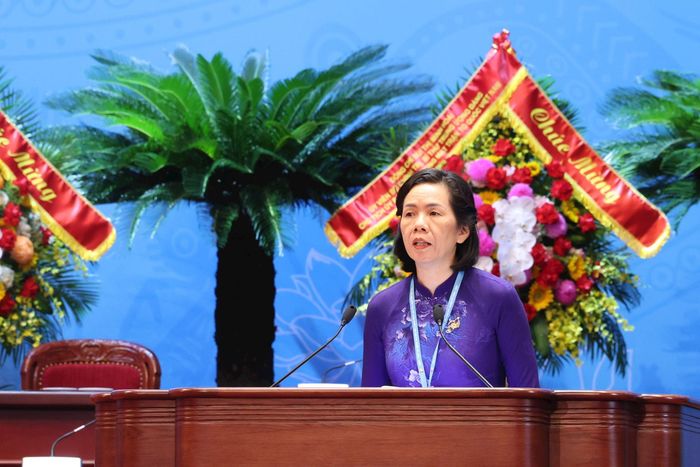 Phó Chủ tịch Trung ương Hội Liên hiệp phụ nữ Việt Nam Nguyễn Thị Minh Hương phát biểu. Ảnh: PV