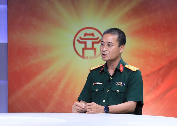 Ông Nguyễn Thế Nghĩa, Tổng Giám đốc Công ty TNHH Một thành viên Tổng Công ty Sản xuất thiết bị Viettel trao đổi tại chương trình. Ảnh: Quang Thái