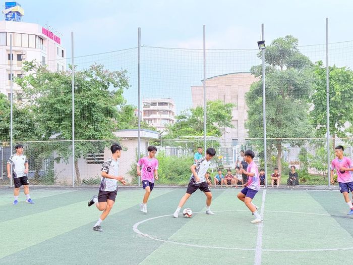 Nhiều sân chơi thể thao cho học sinh, thanh thiếu nhi được tổ chức trong dịp hè. Ảnh: ĐP