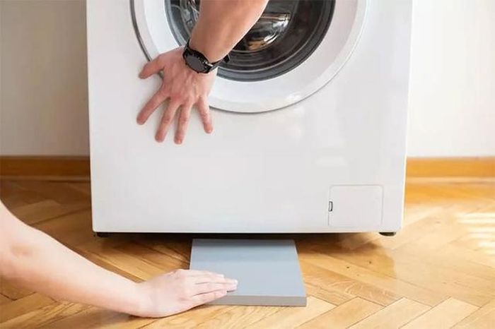 Tình trạng máy giặt không cân bằng thường gặp phải ở nhiều khách hàng khi sử dụng.