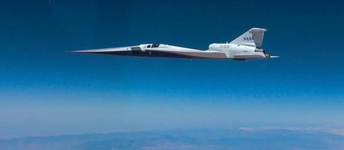Hình ảnh máy bay siêu thanh thử nghiệm X-59 của NASA được chụp từ một máy bay phản lực khác. (Nguồn: NASA)