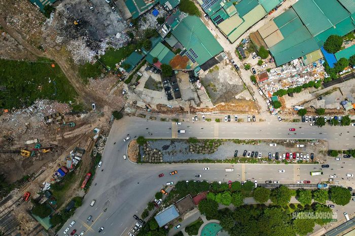 Nhiều nhà xưởng, công trình trong phạm vi dự án đã được tháo dỡ.