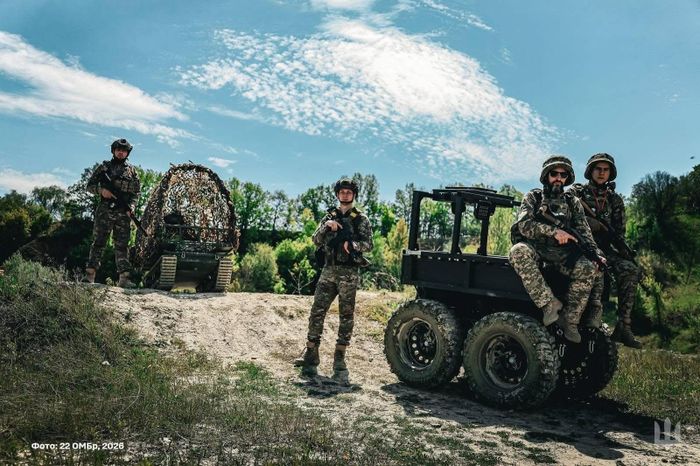 Binh sĩ Ukraine trên chiến trường. Ảnh: X/@DefenceU