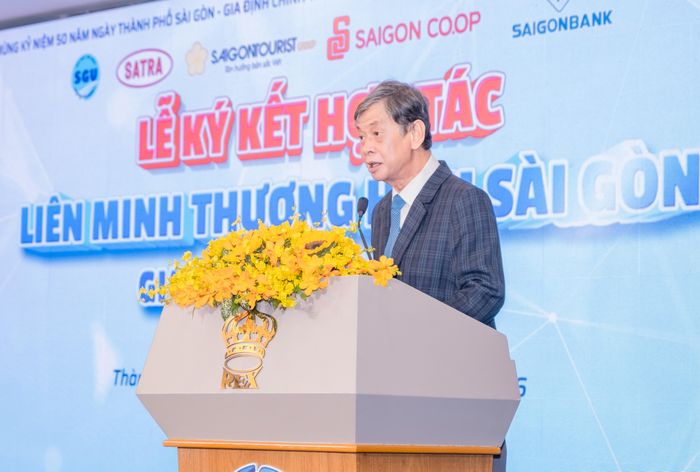  PGS.TS Phạm Hoàng Quân, Hiệu trưởng Trường Đại học Sài Gòn phát biểu tại buổi ký kết. 