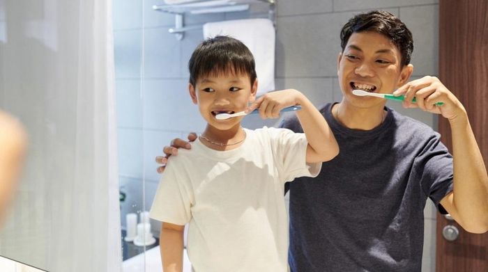  Đánh răng khô giúp kem đánh răng tiếp xúc lâu hơn với răng, hỗ trợ loại bỏ mảng bám và tăng hiệu quả của fluoride. Ảnh: Freepik. 