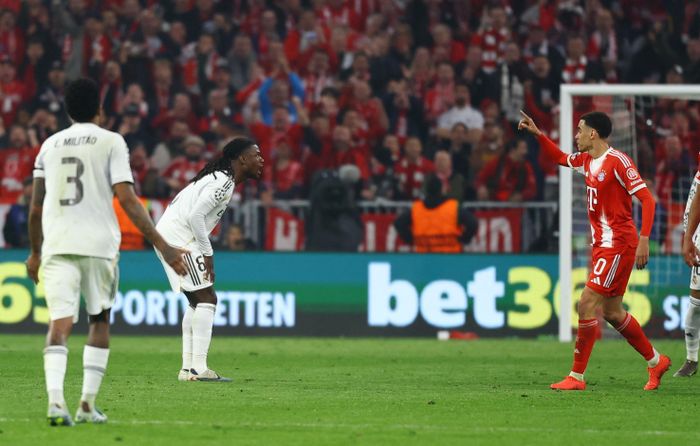Tương lai của Camavinga tại Bernabeu bất ngờ trở nên bất định. Nhiều CLB Premier League và PSG được cho là đang theo dõi sát tình hình của tiền vệ người Pháp.