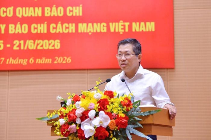 Cục trưởng Cục Báo chí Lưu Đình Phúc thông tin về những thay đổi của báo chí