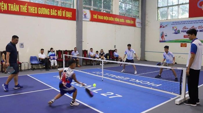 Giải diễn ra đến ngày 21.6, tại Nhà tập luyện TDTT, Trung tâm Huấn luyện và Thi đấu TDTT tỉnh Điện Biên