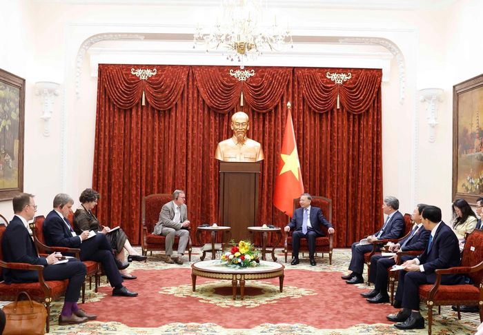 Tổng Bí thư, Chủ tịch nước Tô Lâm tiếp Phó chủ tịch Quốc hội Cộng hòa Liên bang Đức Bodo Ramelow. Ảnh: Thống Nhất – TTXVN