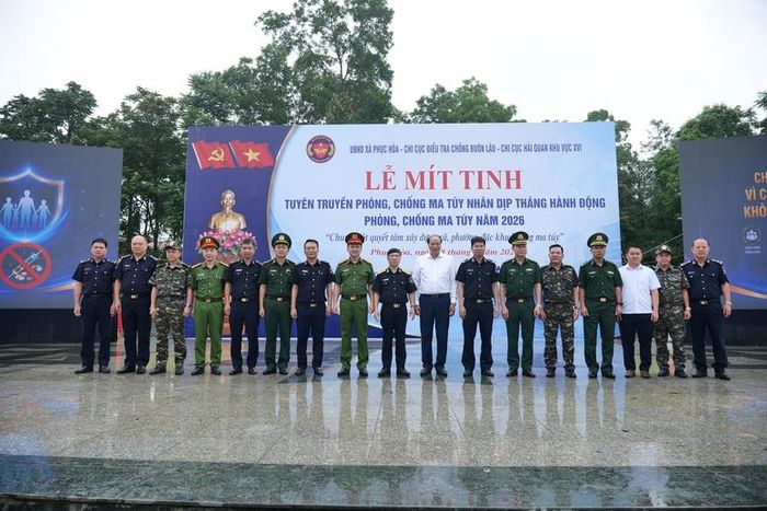 Tại tỉnh Cao Bằng, ngày 18/6, Cục Hải quan phối hợp với địa phương tổ chức Lễ mít tinh, diễu hành tuyên truyền hưởng ứng Tháng hành động phòng, chống ma túy năm 2026 và Ngày toàn dân phòng, chống ma túy