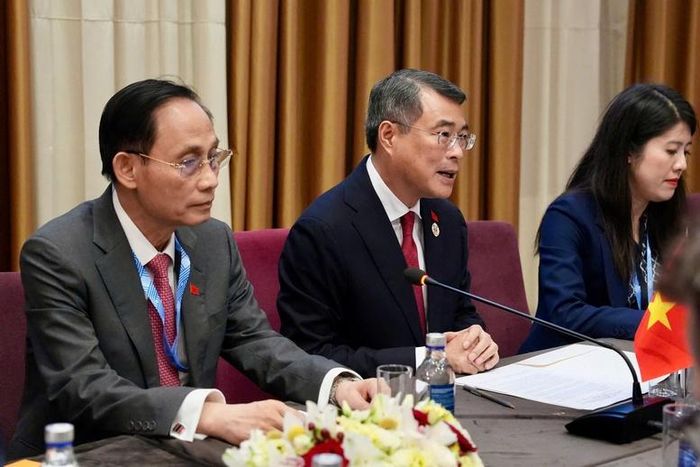 Thủ tướng khẳng định Chính phủ luôn tạo các điều kiện thuận lợi để các nhà đầu tư nước ngoài, trong đó có các công ty, tập đoàn của Nga kinh doanh, hoạt động ổn định tại Việt Nam - Ảnh: Báo Nhân Dân