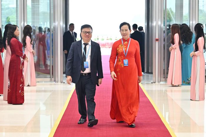 Ủy viên Trung ương Đảng, Tổng Biên tập Báo Nhân Dân, Phó Trưởng Ban Tuyên giáo và Dân vận Trung ương, Chủ tịch Hội Nhà báo Việt Nam Lê Quốc Minh và Ủy viên Trung ương Đảng, Phó Chủ tịch Ủy ban Trung ương Mặt trận Tổ quốc Việt Nam, Chủ tịch Hội Liên hiệp Phụ nữ Việt Nam Lê Thị Thủy tới dự Đại hội.