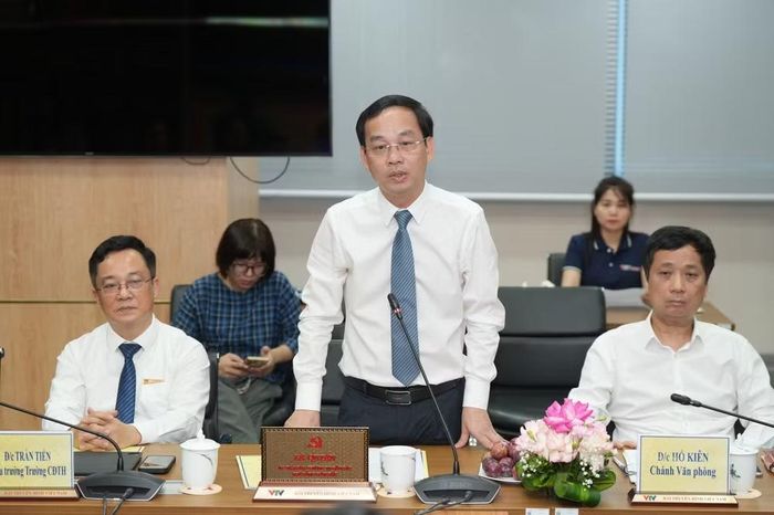 Phó Tổng Giám đốc Đài Truyền hình Việt Nam Lê Quyền chia sẻ tại sự kiện.