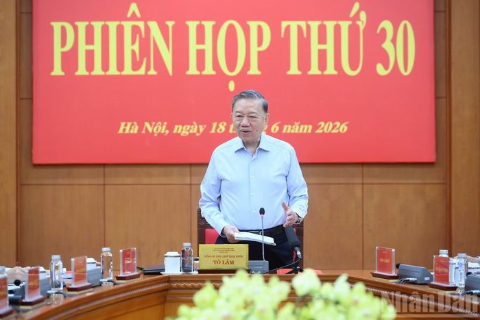 Tổng Bí thư, Chủ tịch nước Tô Lâm phát biểu kết luận phiên họp.