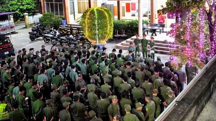 Công an phường Hòa Xuân đồng loạt ra quân Tháng hành động phòng, chống ma túy năm 2026.
