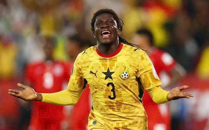 Ghana bùng nổ cảm xúc với bàn thắng phút bù giờ của Caleb Yirenkyi