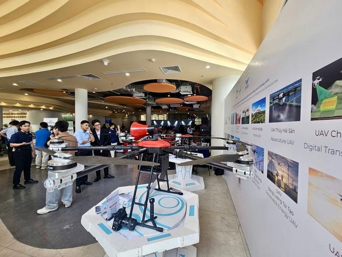 Các mẫu UAV được giới thiệu tại sự kiện trình diễn kết nối công nghệ TPHCM