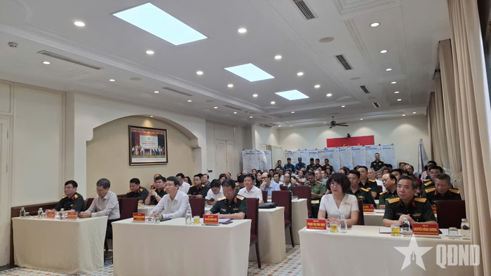  Hội nghị tổng kết Diễn tập tác chiến trong khu vực phòng thủ phường Cửa Nam năm 2026. 