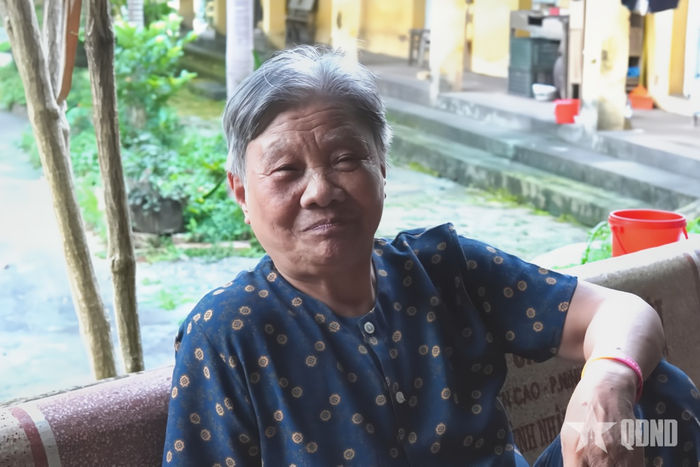  Bà Đỗ Thị Lanh năm nay 79 tuổi, là bệnh nhân tại đây từ năm 20 tuổi.