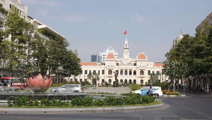  Trụ sở UBND TPHCM. Ảnh: QUỐC HÙNG 
