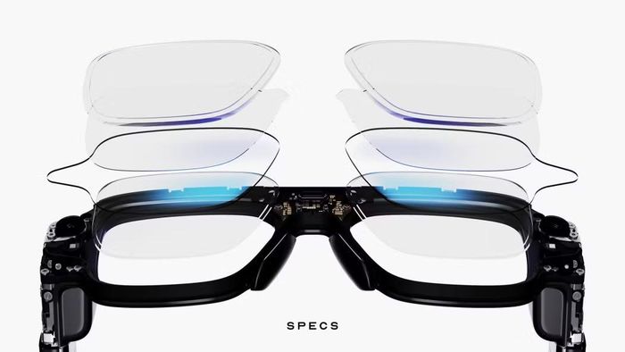 Snap đã ra mắt Specs, thiết bị thực tế ảo tăng cường (AR) đầu tiên của công ty hướng đến người dùng phổ thông thay vì các nhà phát triển. Với giá 2.195 USD kèm khoản đặt cọc hoàn trả 200 USD.