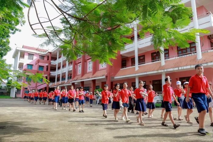 Việc mở rộng quy mô giáo dục phổ thông, nâng cao chất lượng đào tạo và tạo thêm cơ hội lựa chọn cho người học là mục tiêu ngành Giáo dục luôn quan tâm.