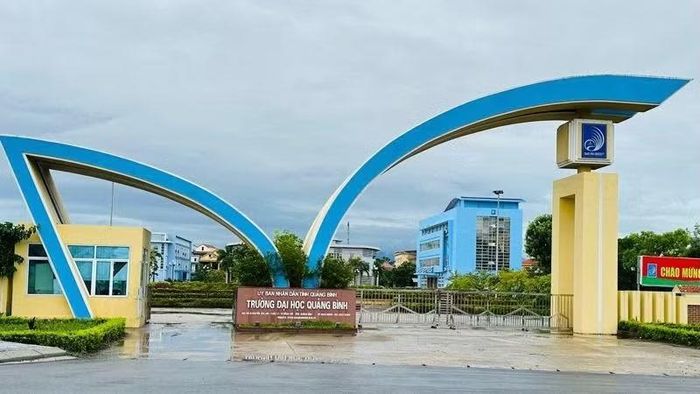Trường Đại học Quảng Bình đề xuất thành lập trường THPT trực thuộc.