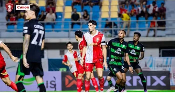 Tờ BallThai tiết lộ, Ban lãnh đạo của CLB Kanchanaburi Power đánh giá rất cao năng lực của Xuân Son sau những màn trình diễn ấn tượng trong màu áo CLB Nam Định và đội tuyển Việt Nam.