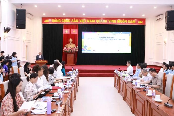 Toàn cảnh hội nghị.