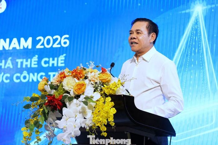 Ông Võ Trọng Hải - Phó Bí thư Tỉnh ủy, Chủ tịch UBND tỉnh Nghệ An phát biểu tại diễn đàn.