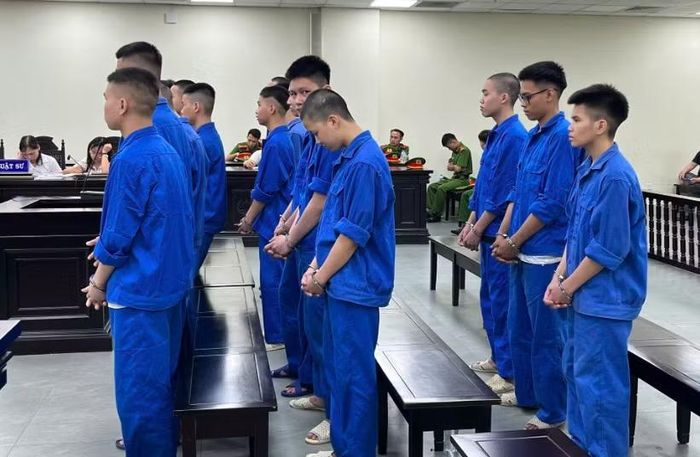 Các bị cáo tại phiên tòa.