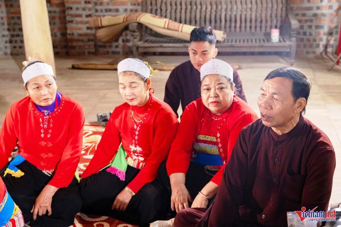 Bà là người tiên phong trong việc gìn giữ văn hóa truyền thống người dân tộc Mường ở Ninh Bình.