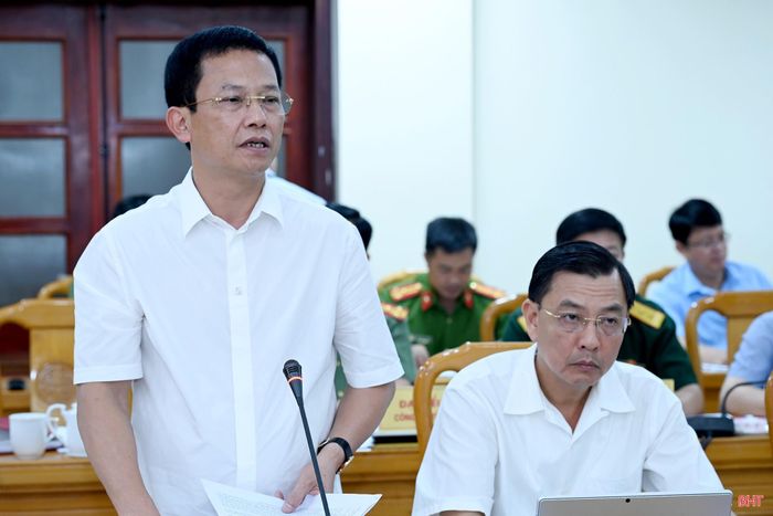 Đồng chí Nguyễn Trọng Hiếu - Ủy viên BTV Tỉnh ủy, Giám đốc Sở Tài chính phát biểu tại buổi làm việc.