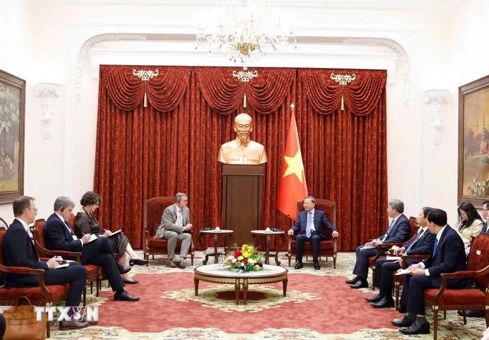 Tổng Bí thư, Chủ tịch nước Tô Lâm tiếp Phó Chủ tịch Quốc hội Cộng hòa Liên bang Đức Bodo Ramelow. (Ảnh: Thống Nhất/TTXVN)