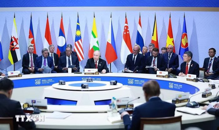 Phiên họp toàn thể Hội nghị Cấp cao Kỷ niệm 35 năm quan hệ ASEAN-Nga. (Ảnh: Dương Giang/TTXVN)