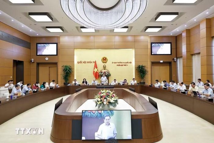 Chủ tịch Quốc hội Trần Thanh Mẫn phát biểu khai mạc Phiên họp thứ 3 của Ủy ban Thường vụ Quốc hội, ngày 10/6. (Ảnh: Doãn Tấn/TTXVN)