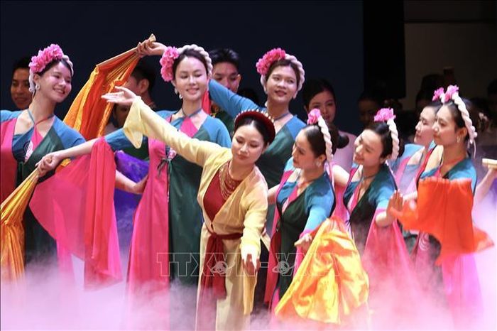 Chương trình nghệ thuật chào mừng Đại hội. Ảnh: Lâm Khánh/TTXVN