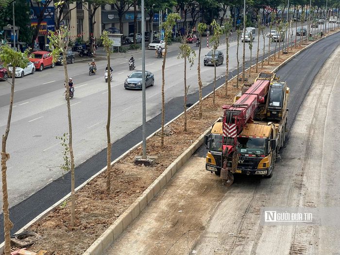 Theo Ban nông nghiệp Hà Nội, đây là công trình cấp bách thực hiện theo lệnh khẩn cấp, vừa thiết kế vừa thi công nên trong quá trình thi công thường xuyên được điều chỉnh cho phù hợp để đảm bảo chất lượng công trình.