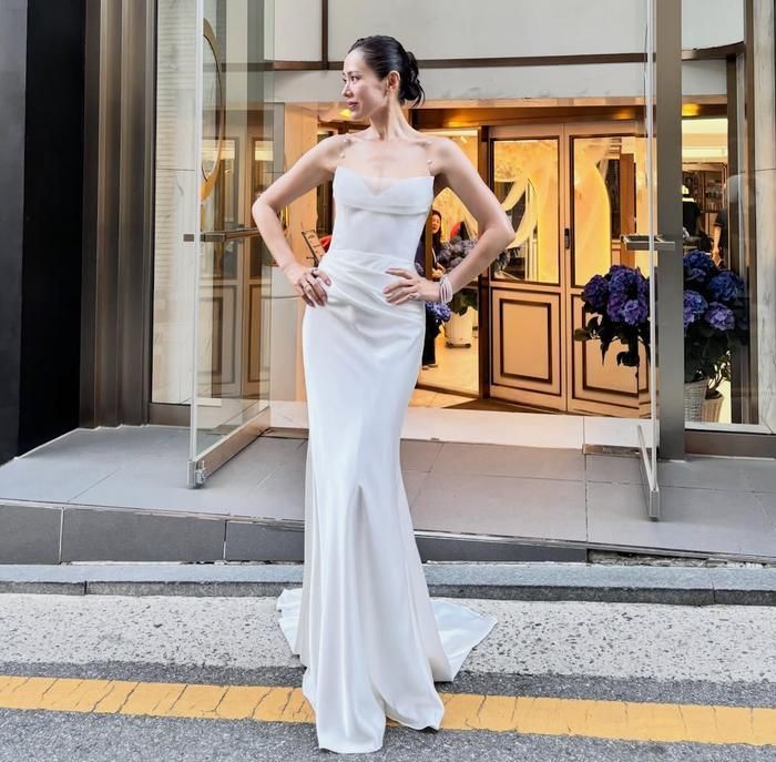 Son Ye Jin đã nhanh chóng lấy lại vóc dáng thon gọn sau 4 năm sinh con. Ảnh: IGNV
