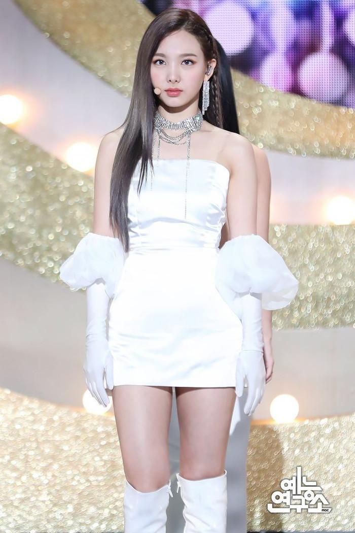 Nayeon, thành viên nhóm nhạc TWICE (Nguồn: MBC (Music Core))