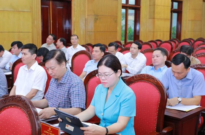 Đại biểu dự hội nghị.