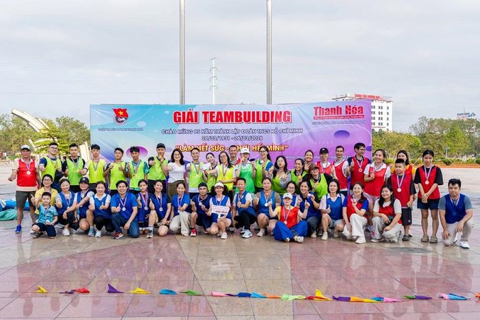 Hoạt động vui chơi gắn kết tình đoàn kết của đội ngũ cán bộ, phóng viên, nhân viên Báo và Phát thanh, truyền hình Thanh Hóa.